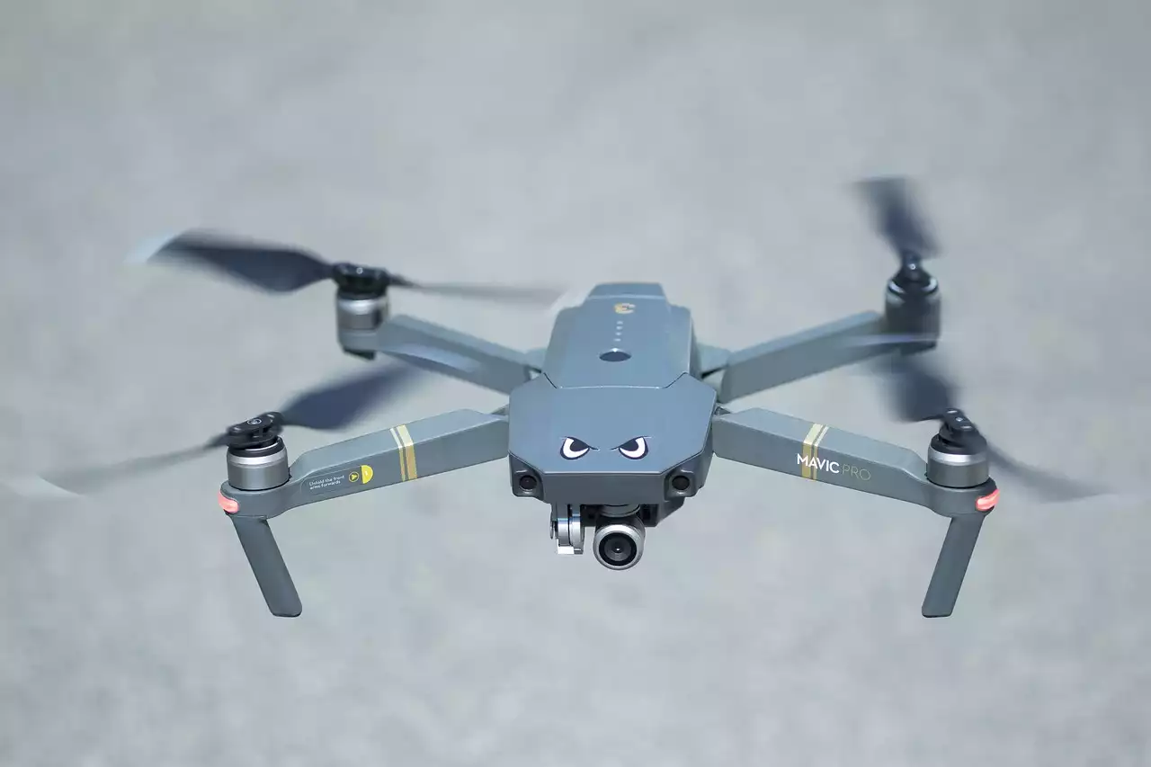 Verschiedene Arten von Fixed-Wing-Drohnen