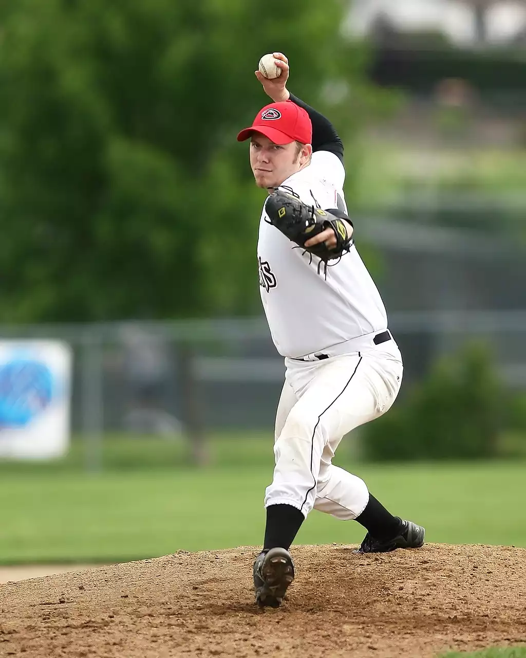 Mastering Infield Strategy and Tactics in Baseball