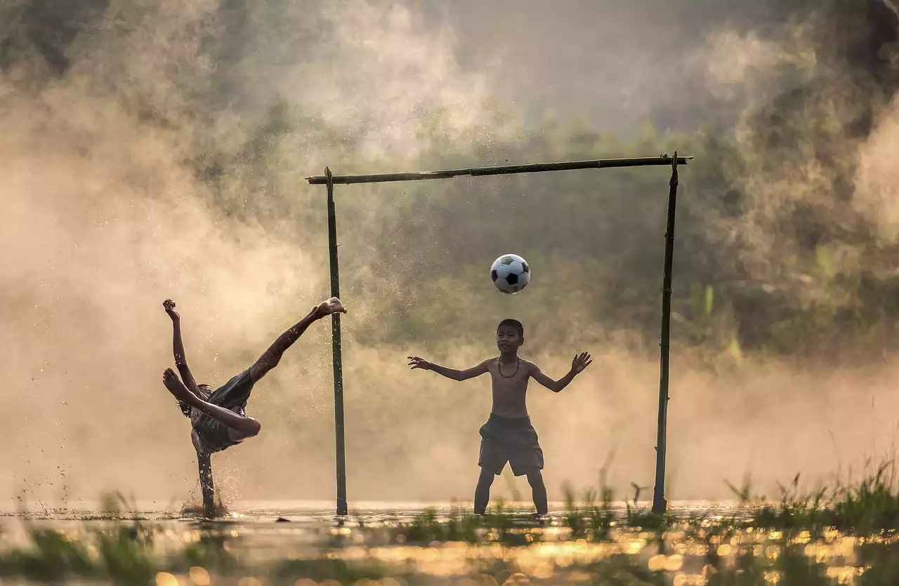 Verschillende theorieën over waar voetbal is uitgevonden