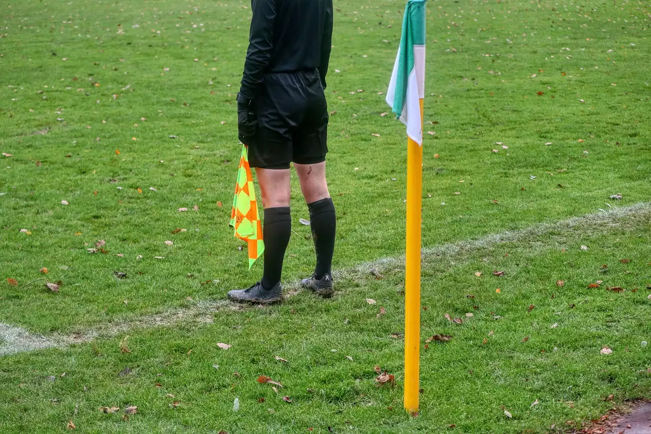 Buitenspelregel in voetbal uitgelegd