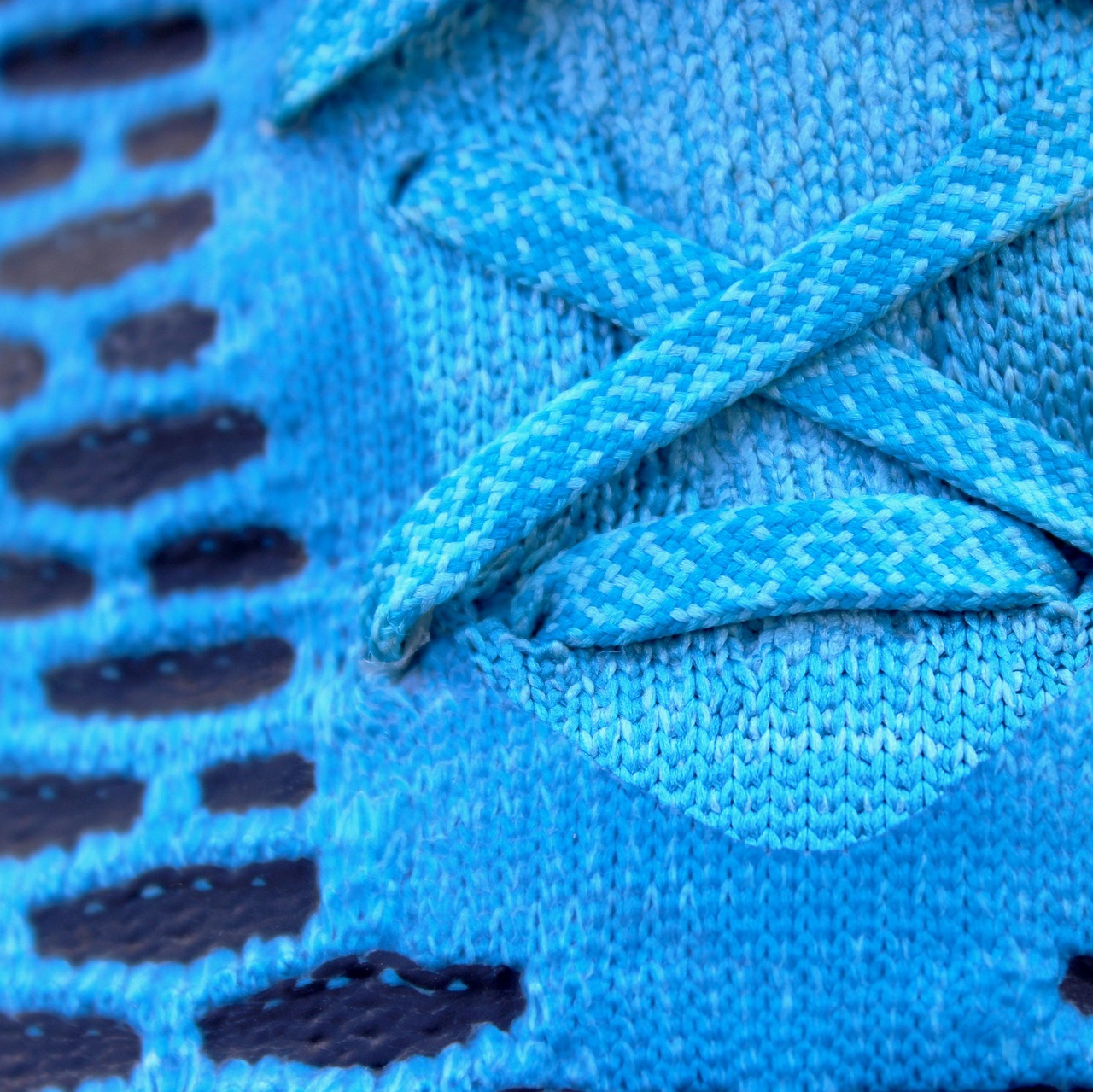 laceless rugby boots