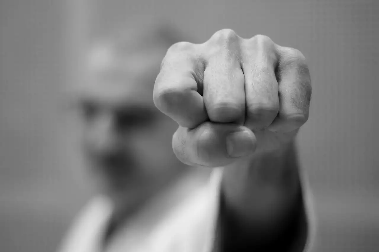 שליטה באמנות הג'וג'יטסו: טיפים מובילים לניצחון במשחקים