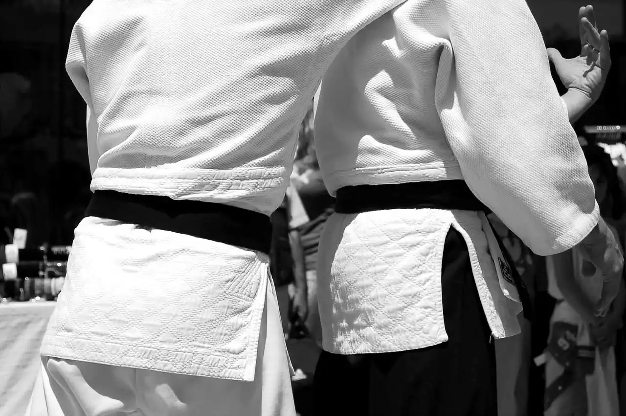 Mastering Advanced Jujitsu Techniques: Tips and Tricks for Experienced Practitioners