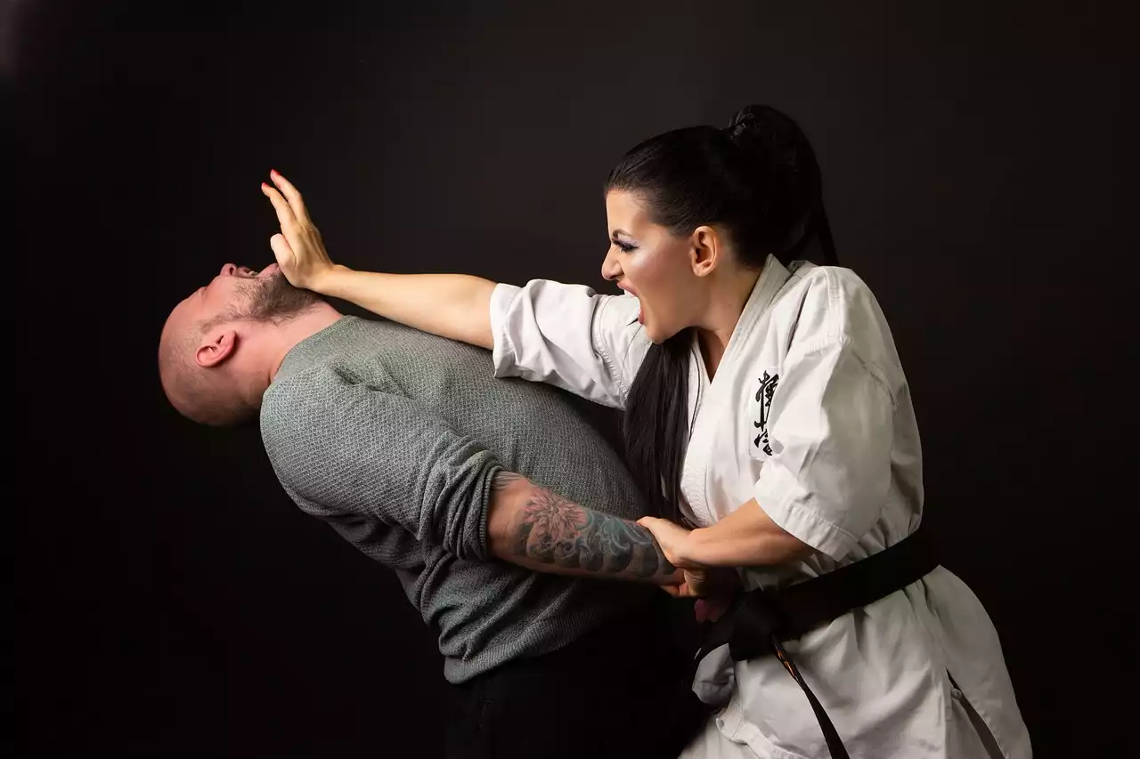 Os prós e contras dos estilos tradicionais e modernos de Karate