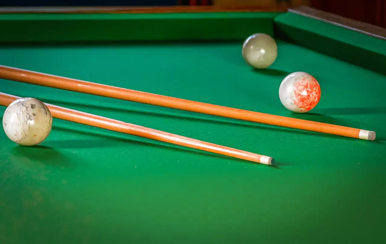 Breaking Down the Basics: How to Select the Ideal Pool Cue for Your Style