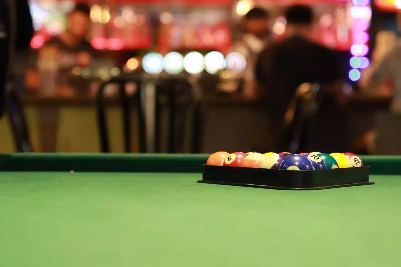 The World of Professional Pool: A Look at Major Tournaments and Players