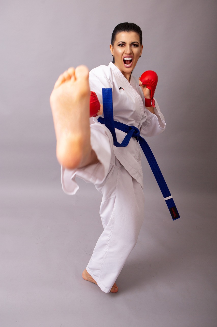 The Importance of Head Guards and Mouthpieces in Taekwondo