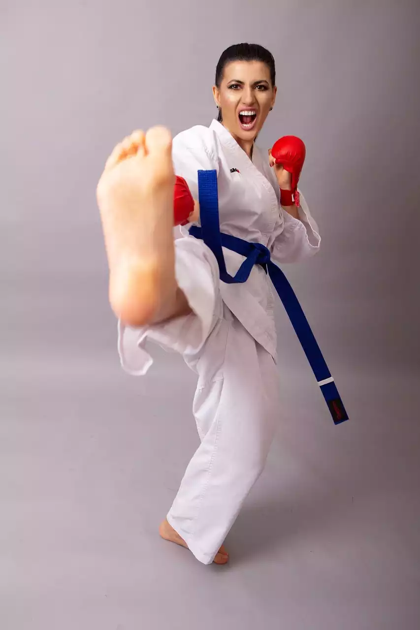 A importância dos protetores de cabeça e bocais no Taekwondo