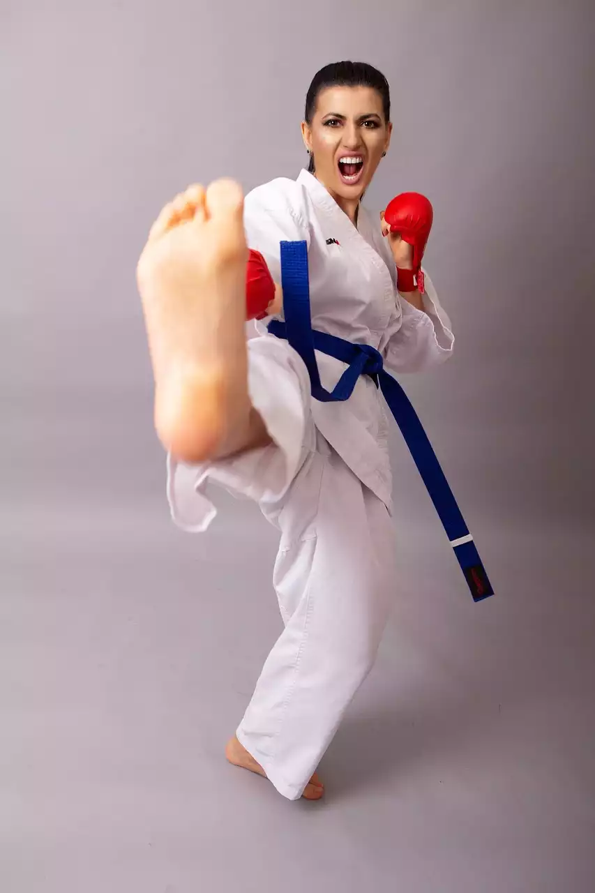 The Importance of Head Guards and Mouthpieces in Taekwondo